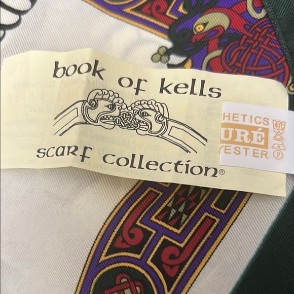 Vintage Irish Celtic Scarf Book of Kells 50" × 12" New w/o Tags Dublin Ireland - Picture 6 of 6